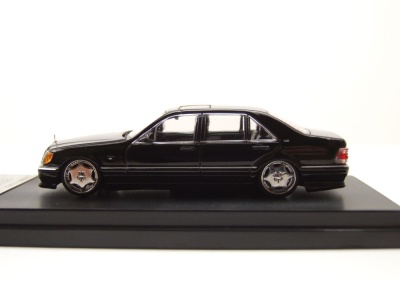Mercedes W140 schwarz Modellauto 1:64 Street Weapon