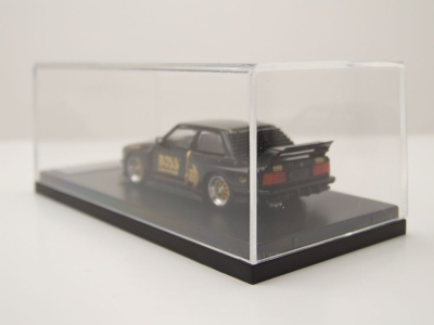 BMW E30 Boss schwarz gold Modellauto 1:64 Street Weapon