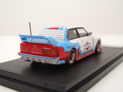 BMW E30 Martini weiß blau rot Modellauto 1:64...
