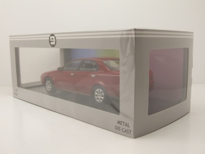 Alfa Romeo 166 1999 rot Modellauto 1:18 Triple9