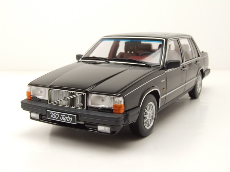 Volvo 760 1985 schwarz Modellauto 1:18 Triple9