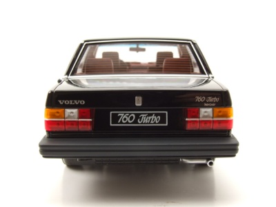 Volvo 760 1985 schwarz Modellauto 1:18 Triple9