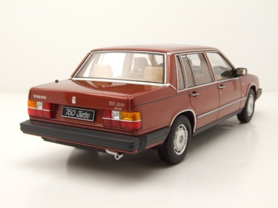 Volvo 760 1985 dunkelrot Modellauto 1:18 Triple9
