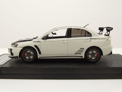 Mitsubishi Lancer Evo X 2011 weiß metallic Modellauto 1:43 Vitesse