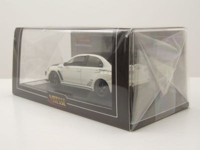 Mitsubishi Lancer Evo X 2011 weiß metallic Modellauto 1:43 Vitesse
