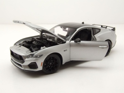 Ford Mustang GT 2024 silber Modellauto 1:24 Welly