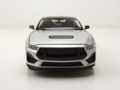 Ford Mustang GT 2024 silber Modellauto 1:24 Welly