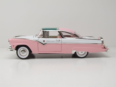 Ford Crown Victoria 1955 rosa weiß Modellauto 1:18 Lucky Die Cast