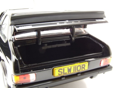Ford Escort MK2 RS Mexiko RHD 1976 schwarz Modellauto 1:18 Sun Star