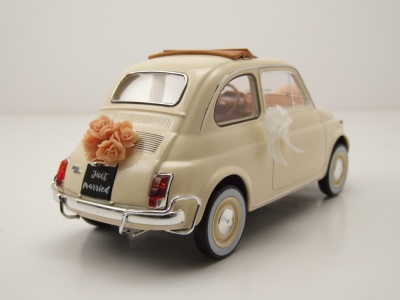 Fiat 500 L 1968 creme Hochzeitsgeschenk Modellauto 1:18...