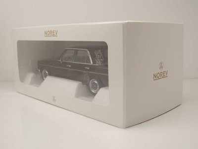 Mercedes 200 /8 Strichachter W115 1968 dunkelrotbraun Modellauto 1:18 Norev