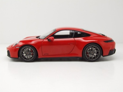 Porsche 911 992 Carrera 4 GTS 2024 indisch rot Modellauto 1:18 Norev