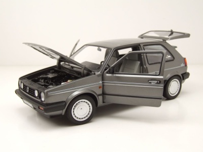 VW Golf 2 Champion 1990 grau metallic Modellauto 1:18 Norev