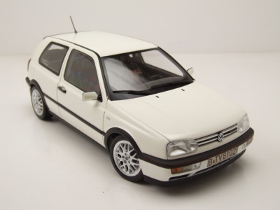 VW Golf 3 GTI 1996 weiß Modellauto 1:18 Norev