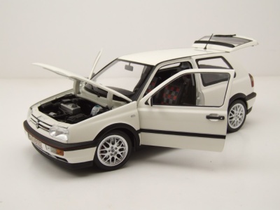 VW Golf 3 GTI 1996 weiß Modellauto 1:18 Norev