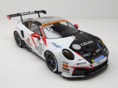 Porsche 911 GT3 Cup #15 Oschersleben 2024 weiß Stiak Modellauto 1:18 ixo models