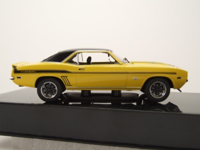 Chevrolet Camaro Yenko SYC 1969 gelb schwarz Modellauto 1:43 ixo models
