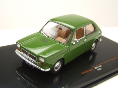 Fiat 127 1972 grün Modellauto 1:43 ixo models