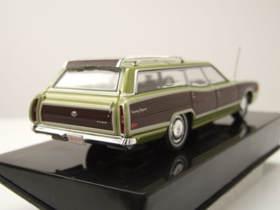 Ford LTD Country Squire 1972 hellgrün metallic...