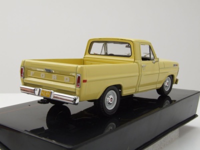 Ford F-100 Pick Up 1978 hellgelb Modellauto 1:43 ixo models