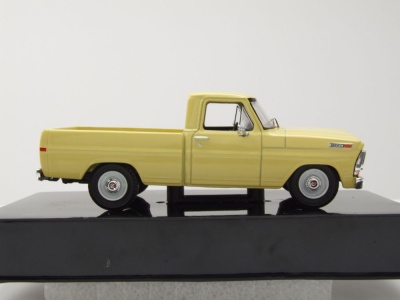Ford F-100 Pick Up 1978 hellgelb Modellauto 1:43 ixo models