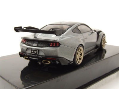 Ford Mustang GTD 2025 grau Modellauto 1:43 ixo models