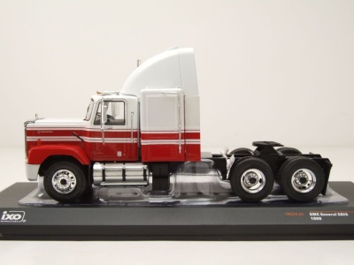 GMC General Zugmaschine 1988 rot weiß Modellauto 1:43 ixo models