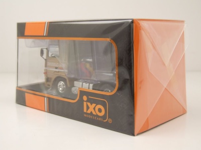 Renault R 390 Zugmaschine 1987 beige metallic Modellauto 1:43 ixo models