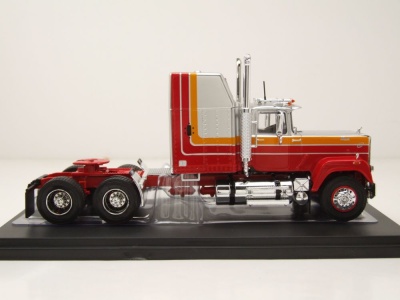 Mack Superliner Magnum Zugmaschine 1985 silber rot Modellauto 1:43 ixo models