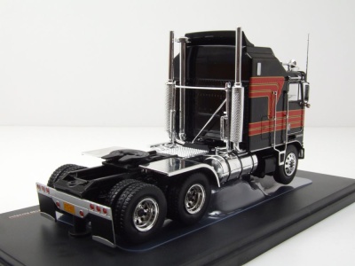 Kenworth K 100 Aerodyne Zugmaschine 1976 schwarz rot Modellauto 1:43 ixo models