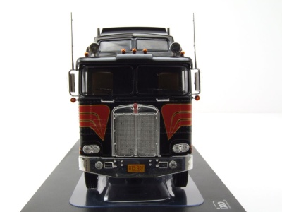 Kenworth K 100 Aerodyne Zugmaschine 1976 schwarz rot Modellauto 1:43 ixo models