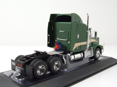 Peterbilt 377 A/E Zugmaschine 1998 dunkelgrün...