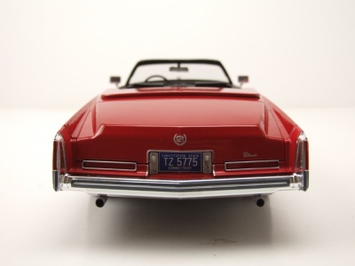 Cadillac Eldorado Convertible 1976 rot Modellauto 1:18 MCG