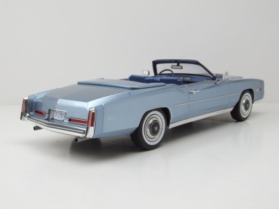 Cadillac Eldorado Convertible 1976 hellblau metallic Modellauto 1:18 MCG