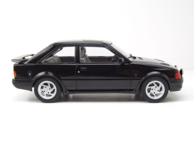 Ford Escort MK4 RS Turbo S2 1990 schwarz Modellauto 1:18 MCG