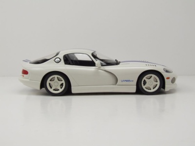 Dodge Viper GTS 1996 weiß Modellauto 1:18 GT Spirit