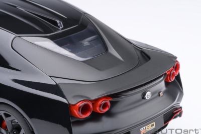 Nissan GT-R50 by Italdesign 2020 schwarz Modellauto 1:18 Autoart
