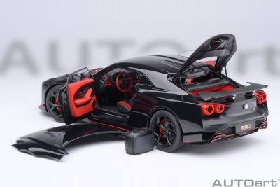Nissan GT-R50 by Italdesign 2020 schwarz Modellauto 1:18 Autoart