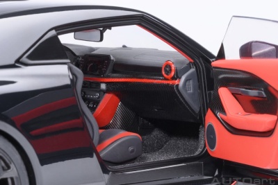 Nissan GT-R50 by Italdesign 2020 schwarz Modellauto 1:18 Autoart