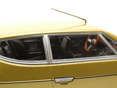Lamborghini Espada S2 1970 gold metallic Modellauto 1:18 KK Scale