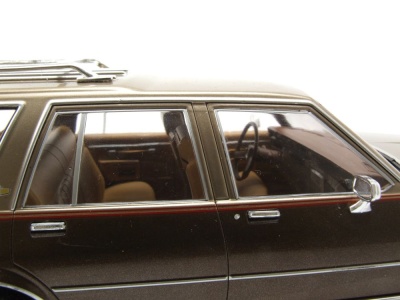 Chevrolet Caprice Estate Wagon Kombi 1985 braun Modellauto 1:18 MCG