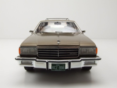 Chevrolet Caprice Estate Wagon Kombi 1985 braun Modellauto 1:18 MCG