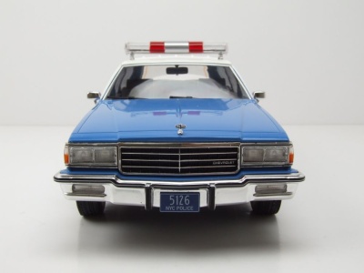 Chevrolet Caprice Estate Wagon Kombi NYPD Police 1985 blau weiß Modellauto 1:18 MCG