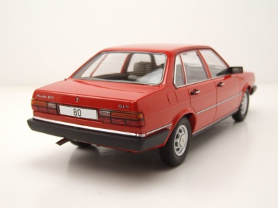 Audi 80 B2 1978 rot Modellauto 1:18 MCG