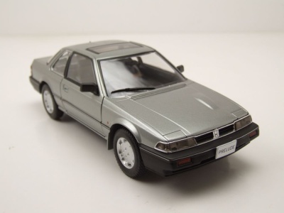 Honda Prelude RHD 1985 grau metallic Modellauto 1:24 Whitebox