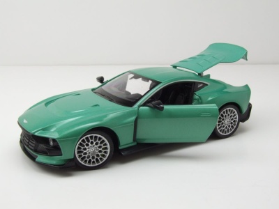 Aston Martin Valour hellgrün metallic Modellauto 1:24 Welly