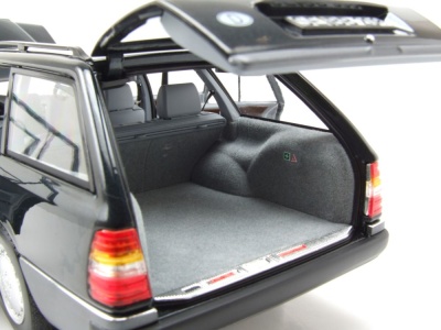Mercedes 300 D T-Modell Kombi S124 1990 blau schwarz metallic Modellauto 1:18 Norev