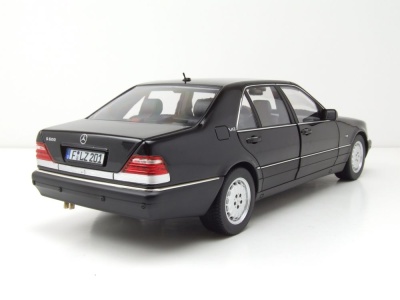 Mercedes S600 S-Klasse W140 1997 schwarz Modellauto 1:18...