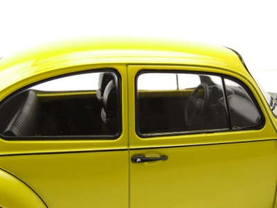 VW 1303 Käfer 1973 gelb schwarz Modellauto 1:18 Norev