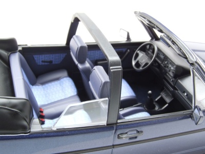 VW Golf 1 Cabrio Quartett 1992 blau metallic Modellauto 1:18 Norev